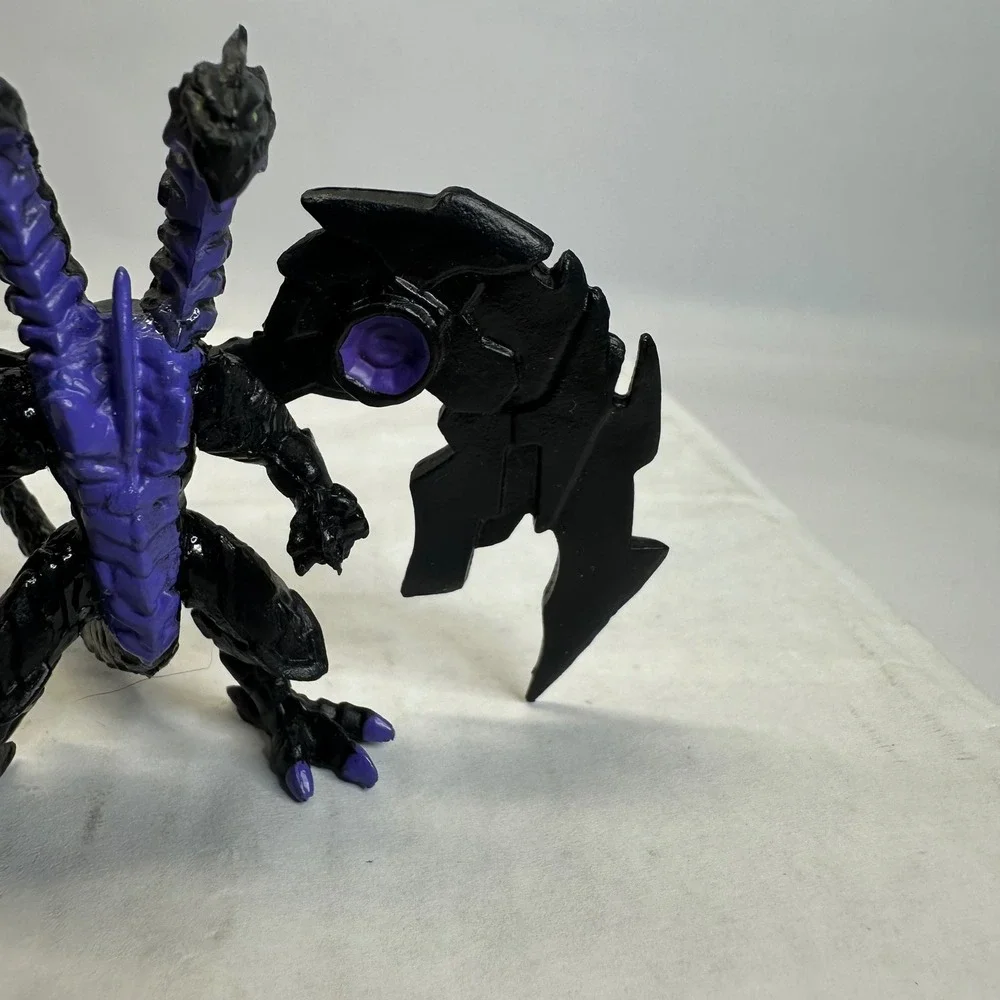 Bakugan Battle Planet Nillious Two Headed Dragon Action Figure Black Purple